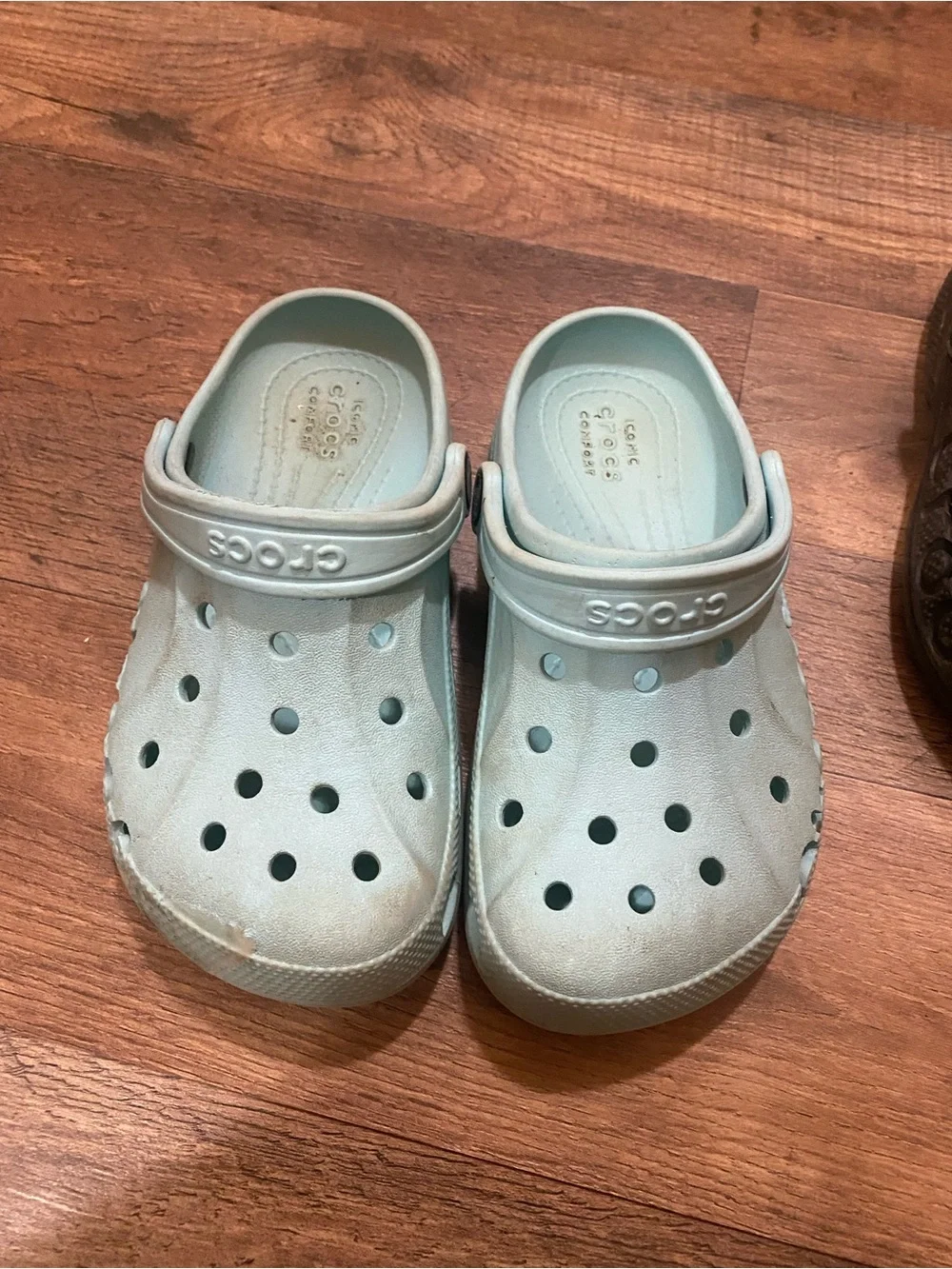 CROCS size j1